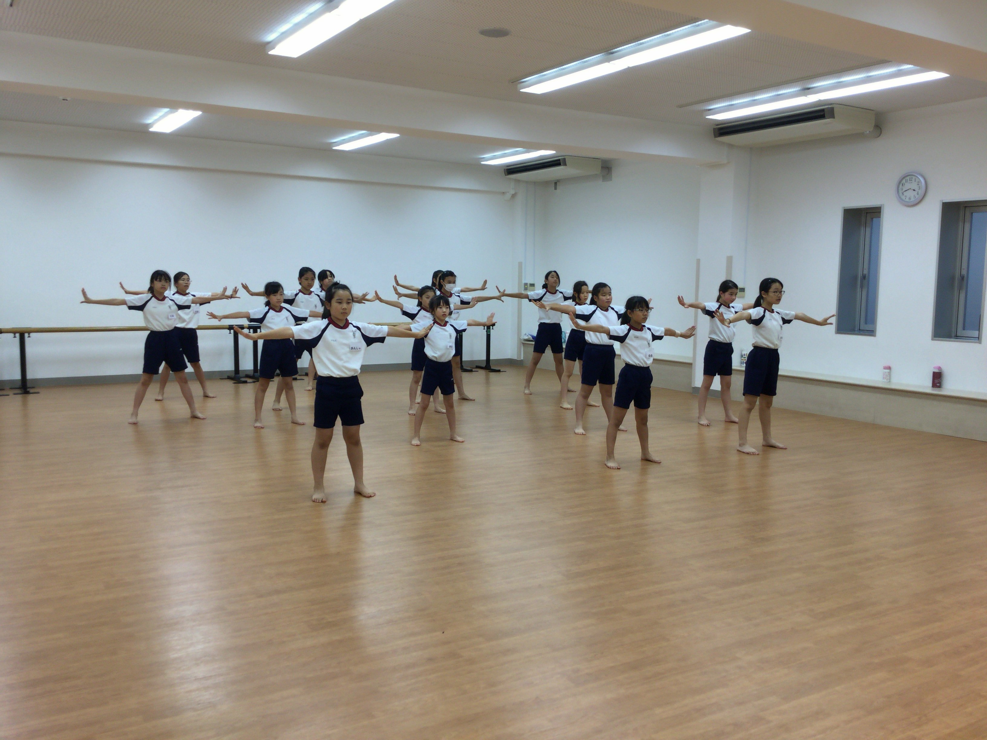 新渡戸クラブ ダンス 12月 新渡戸文化小中学校 新渡戸クラブ ダンス 12月 新渡戸文化小中学校